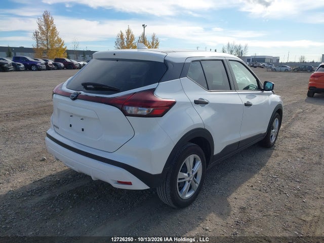 3N1CP5BV8RL587565 Nissan KICKS S