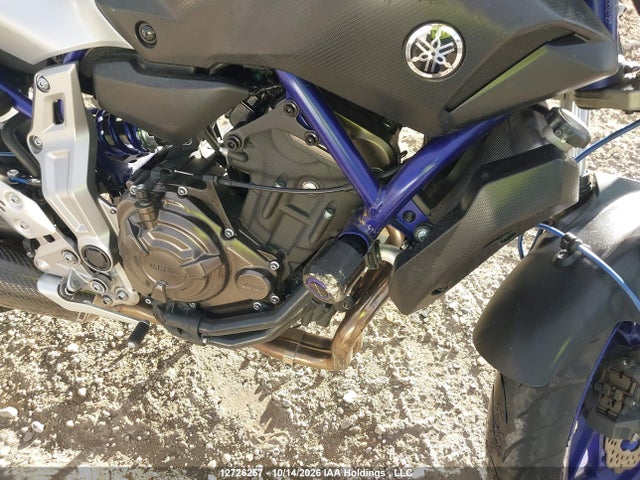 Yamaha FZ07 2016 JYARM06N1GA002127 Image 11