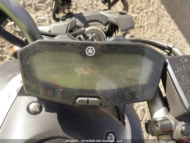 Yamaha FZ07 2016 JYARM06N1GA002127 Image 7
