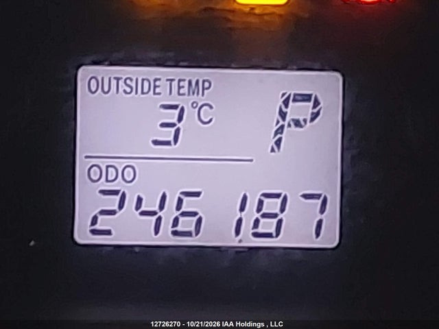 2T1KU4EE2EC131405 Toyota Matrix S