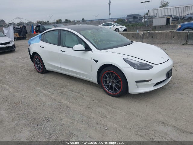 2022 5YJ3E1EA3NF233658 главное изображение