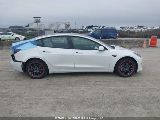Tesla MODEL 3 2022 5YJ3E1EA3NF233658 Image 12