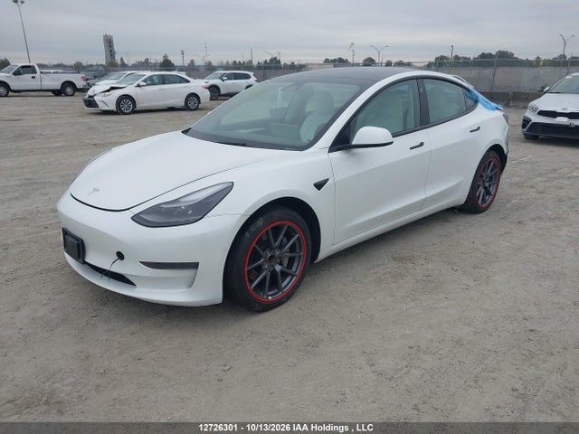 Tesla MODEL 3 2022 5YJ3E1EA3NF233658 Image 2