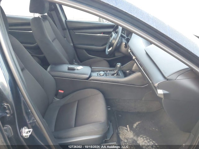 12726302 :رقم المزاد ، JM1BPACM0S1791801 vin ، 2025 Mazda 3 Preferred مزاد بيع