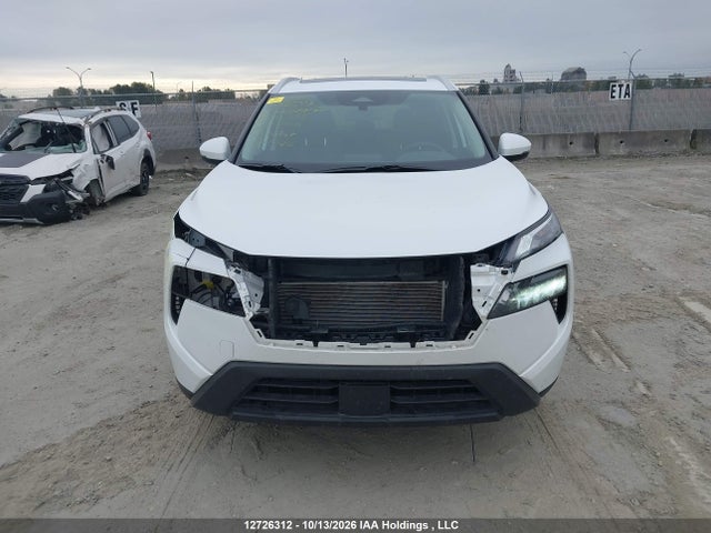 JN8BT3BB0TW094225 Nissan ROGUE SV