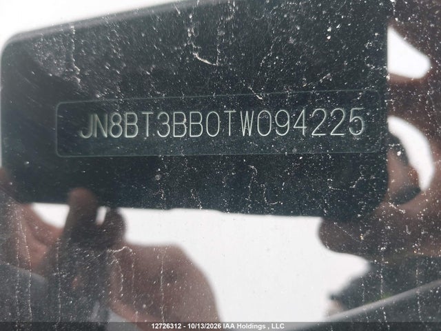 JN8BT3BB0TW094225 Nissan ROGUE SV