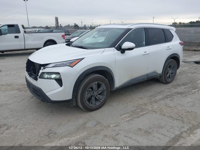 JN8BT3BB0TW094225 Nissan ROGUE SV