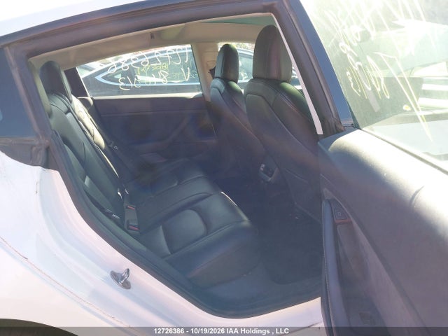 Продажа на аукционе авто 2021 Tesla Model 3, vin: 5YJ3E1EA6MF840913, номер лота: 12726386
