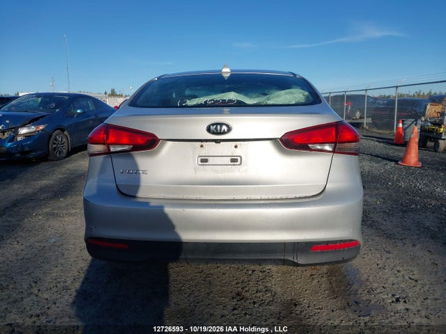 KIA Forte Lx/s 2018 3KPFL4A75JE163823 Image 17
