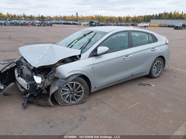 Hyundai IONIQ SE 2020 KMHC75LJXLU060290 Image 2