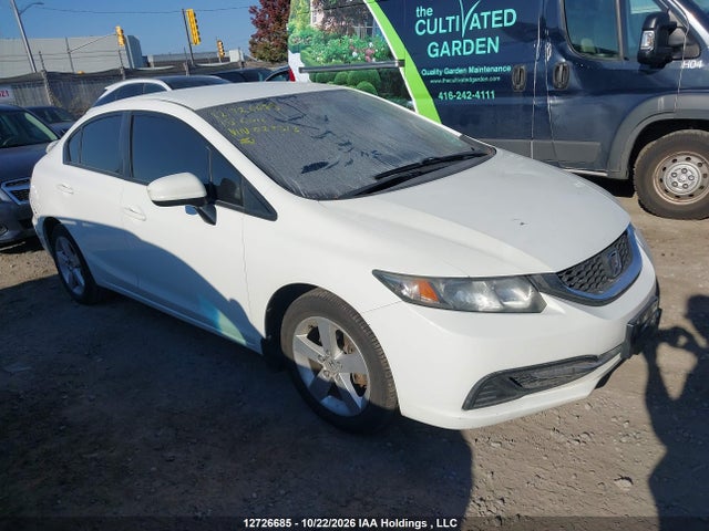 2015 2HGFB2F44FH024513 main image