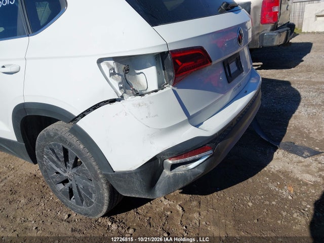 Volkswagen TAOS SE 2024 3VVSX7B29RM092846 Image 6