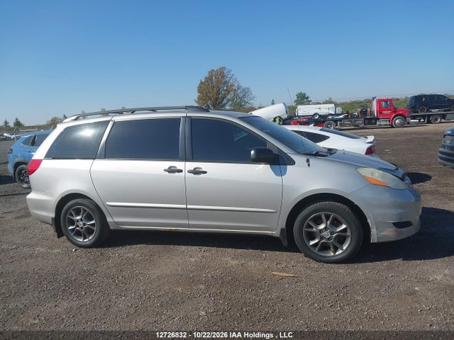 12726832 :رقم المزاد ، 5TDZA29CX6S392715 vin ، 2006 Toyota Sienna Ce مزاد بيع