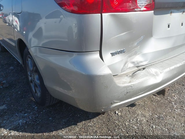 12726832 :رقم المزاد ، 5TDZA29CX6S392715 vin ، 2006 Toyota Sienna Ce مزاد بيع