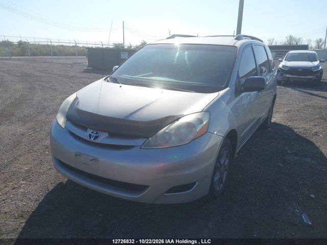 12726832 :رقم المزاد ، 5TDZA29CX6S392715 vin ، 2006 Toyota Sienna Ce مزاد بيع