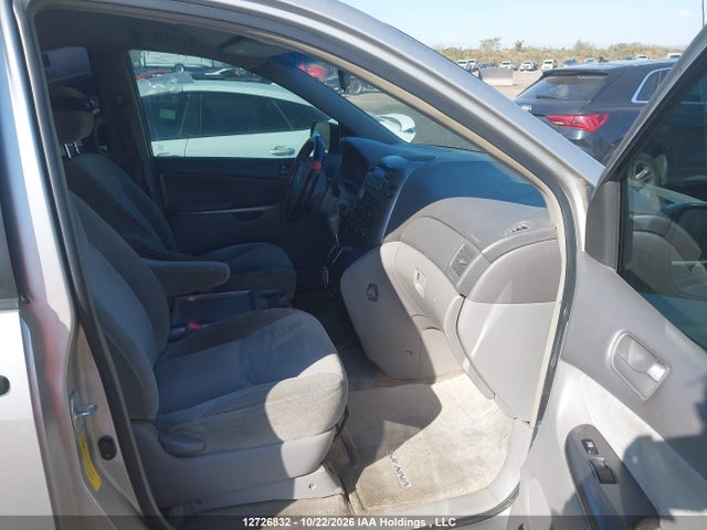 12726832 :رقم المزاد ، 5TDZA29CX6S392715 vin ، 2006 Toyota Sienna Ce مزاد بيع