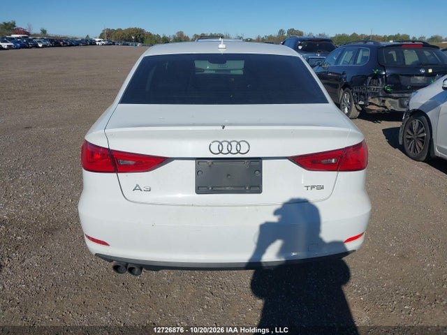 Продаж на аукціоні авто 2015 Audi A3 1.8t Komfort, vin: WAUACRFF5F1097370, номер лоту: 12726876