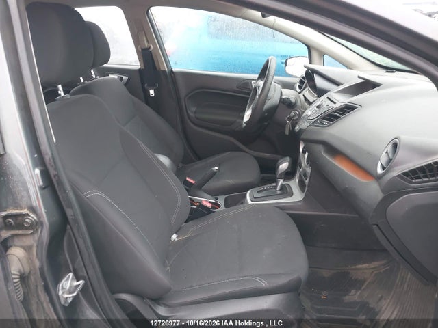 2015 Ford Fiesta Se მანქანა იყიდება აუქციონზე, vin: 3FADP4BJ5FM134430, აუქციონის ნომერი: 12726977