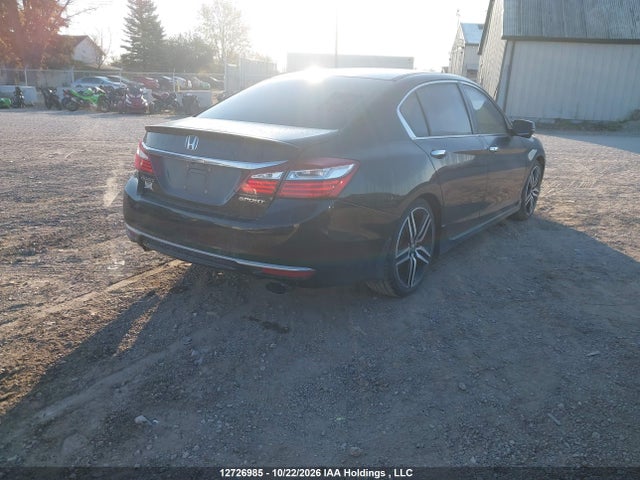 12726985 :رقم المزاد ، 1HGCR2F57GA808661 vin ، 2016 Honda Accord Sport مزاد بيع