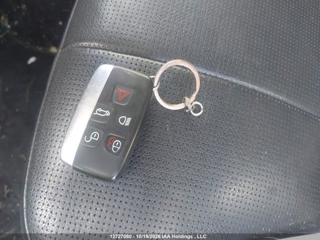 Land Rover Discovery Hse 2017 SALRRBBV9HA013877 Image 11