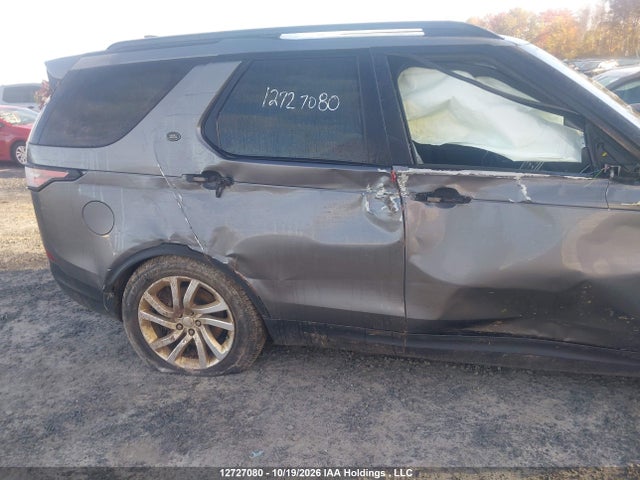 Land Rover Discovery Hse 2017 SALRRBBV9HA013877 Image 12