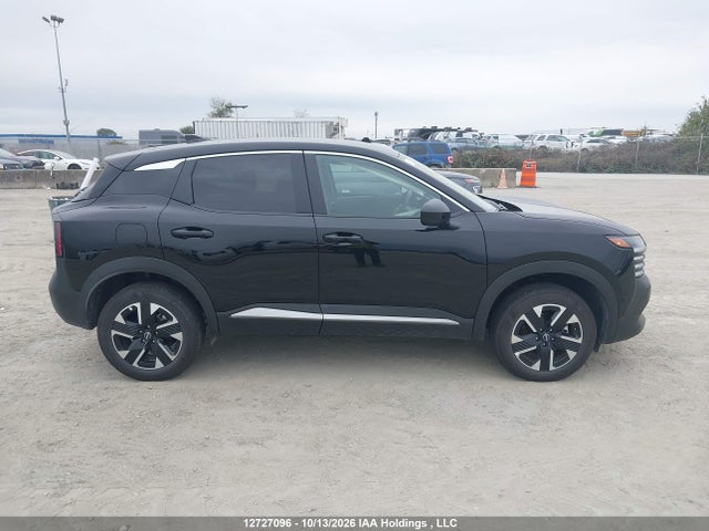 3N8AP6CBXTL415421 Nissan KICKS SV