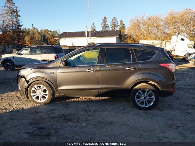 Ford ESCAPE SE 2017 1FMCU0G93HUA55385 Image 14