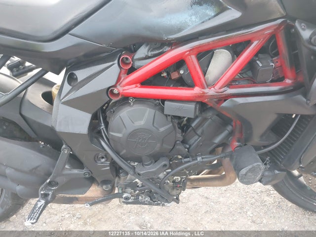 M. V. Agusta B3 2014 ZCGJFGNT7EV005144 Image 8