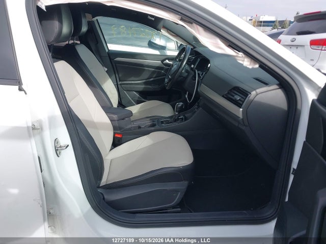 Volkswagen Jetta 2019 3VWE57BU8KM074490 Image 5