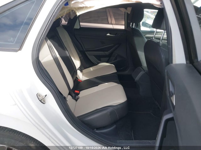 Volkswagen Jetta 2019 3VWE57BU8KM074490 Image 8