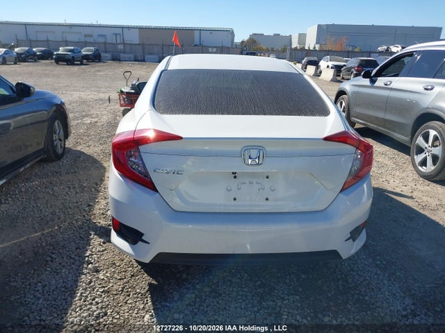 Honda Civic 2017 2HGFC2F82HH008197 Image 17