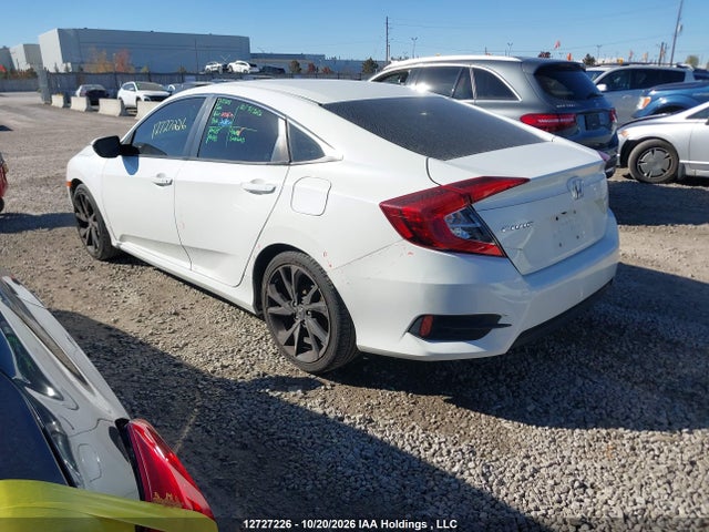 Honda Civic 2017 2HGFC2F82HH008197 Image 3