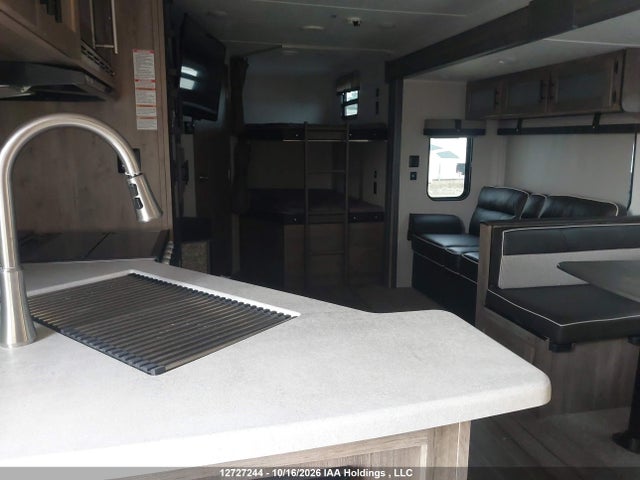 5ZT2PUTB9M4007020 Forest River Forest River