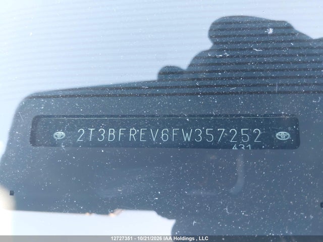 Продажа на аукционе авто 2015 Toyota Rav4 Le, vin: 2T3BFREV6FW357252, номер лота: 12727351