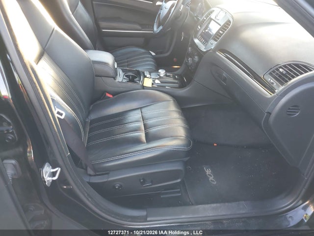 Продажа на аукционе авто 2017 Chrysler 300 S, vin: 2C3CCABG2HH513458, номер лота: 12727371