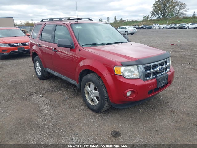 12727414 :رقم المزاد ، 1FMCU0DG5AKB34433 vin ، 2010 Ford Escape مزاد بيع