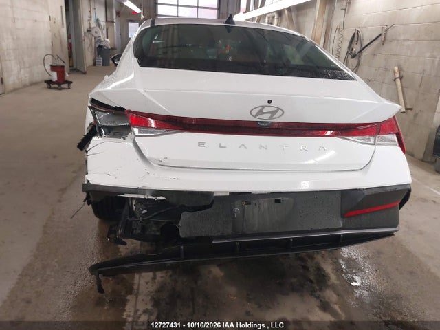 Hyundai Elantra Essential 2024 KMHLM4DG6RU722221 Image 17