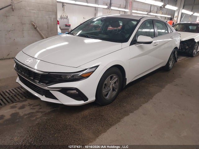 Hyundai Elantra Essential 2024 KMHLM4DG6RU722221 Image 2