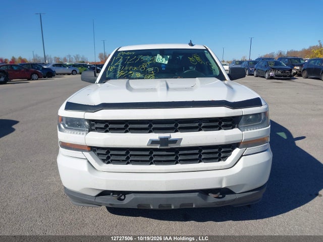 Chevrolet Silverado 1500 Custom 2018 3GCUKPEC0JG447898 Image 12