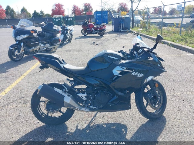Kawasaki EX400 2021 JKAEXKG13MDAA8497 Image 12