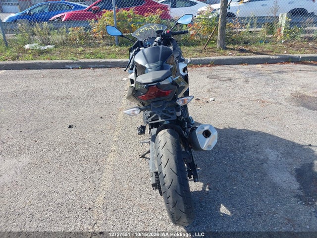 Kawasaki EX400 2021 JKAEXKG13MDAA8497 Image 6