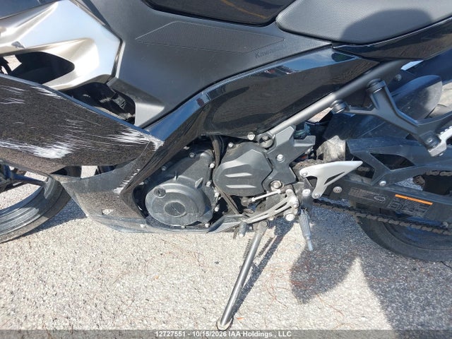 Kawasaki EX400 2021 JKAEXKG13MDAA8497 Image 9