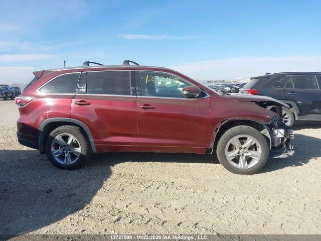 Toyota Highlander Limited 2016 5TDDKRFH3GS307313 Image 14