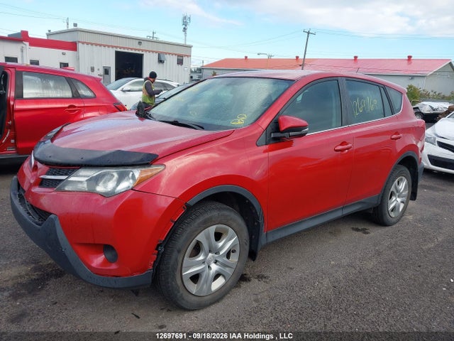 Toyota RAV4 LE 2014 2T3BFREVXEW227604 Image 2