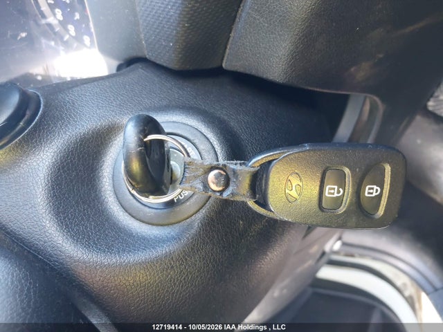 12719414 :رقم المزاد ، KMHCT5AE3EU177648 vin ، 2014 Hyundai Accent Gl مزاد بيع