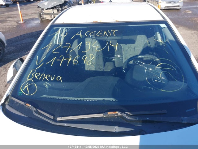 12719414 :رقم المزاد ، KMHCT5AE3EU177648 vin ، 2014 Hyundai Accent Gl مزاد بيع