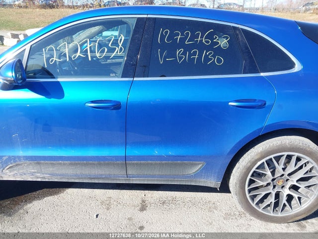 WP1AB2A58HLB17130 Porsche MACAN S