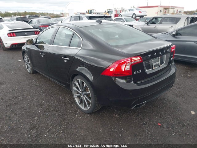 2015 Volvo S60 T6 Platinum მანქანა იყიდება აუქციონზე, vin: YV149MFMXF1369471, აუქციონის ნომერი: 12727693