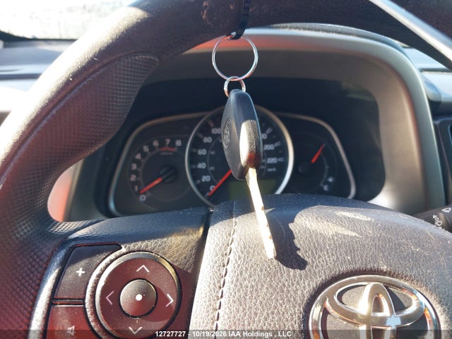2T3RFREV3FW401853 Toyota Rav4 Xle