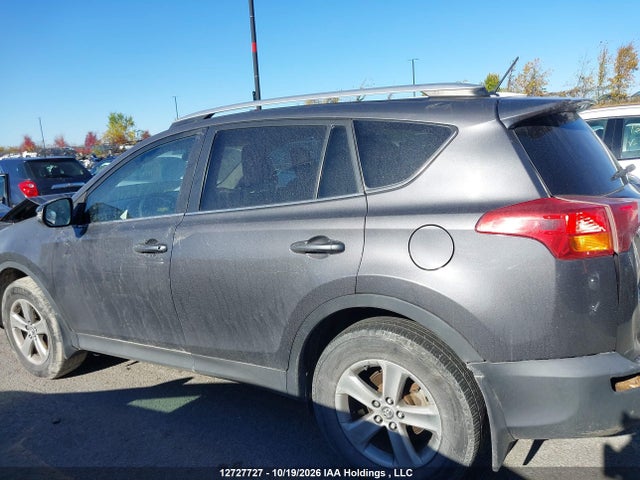 2T3RFREV3FW401853 Toyota Rav4 Xle